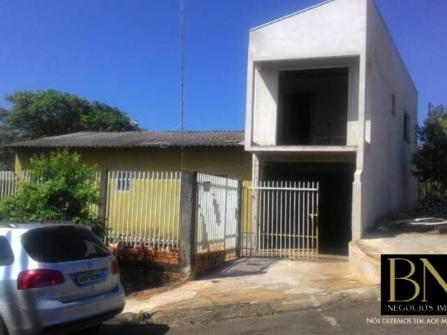 #6637 - Casa para Venda em Arapongas - PR - 3