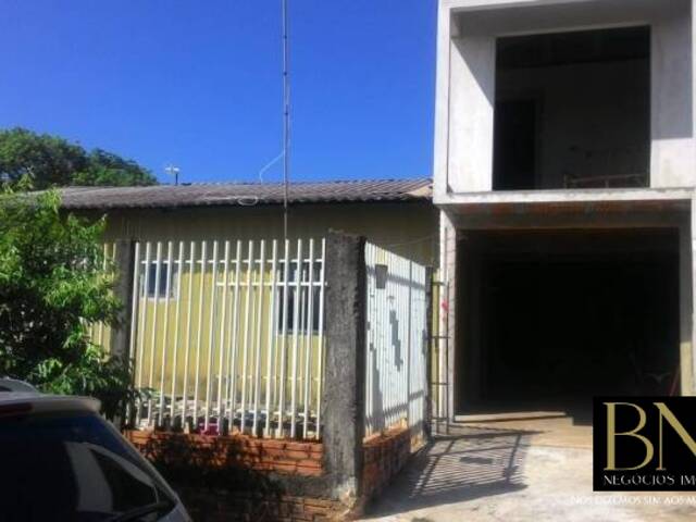#6637 - Casa para Venda em Arapongas - PR - 2