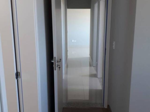 #6796 - Apartamento para Venda em Arapongas - PR - 2