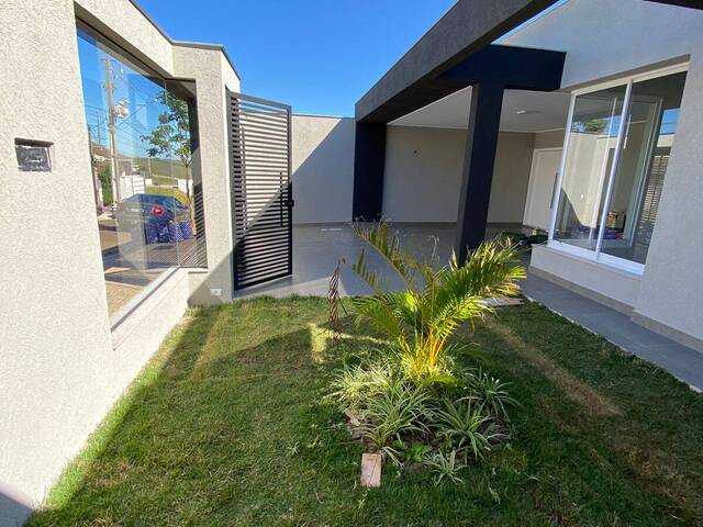 #8999 - Casa para Venda em Arapongas - PR