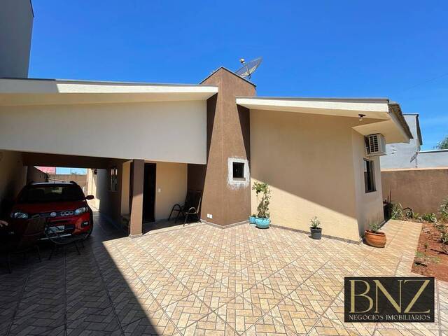 Casa para Venda em Arapongas - 2