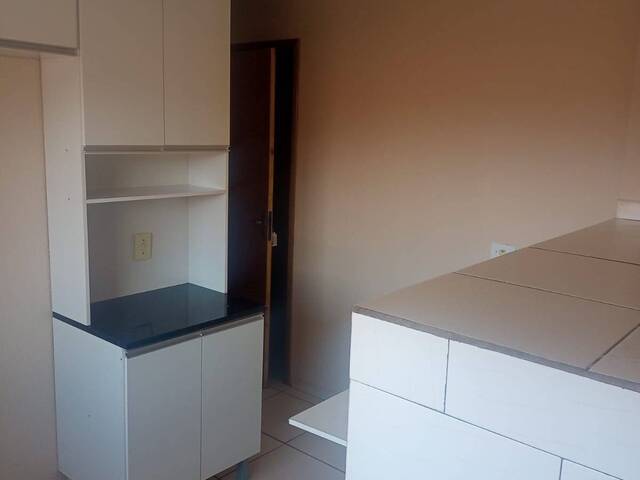 #9202 - Apartamento para Locação em Arapongas - PR