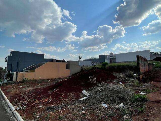 Terreno para Venda em Arapongas - 2