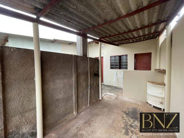 #9335 - Casa para Locação em Arapongas - PR - 2