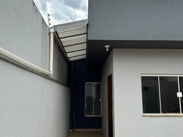 #9356 - Casa para Venda em Arapongas - PR - 2
