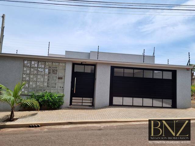 #9414 - Casa para Venda em Arapongas - PR