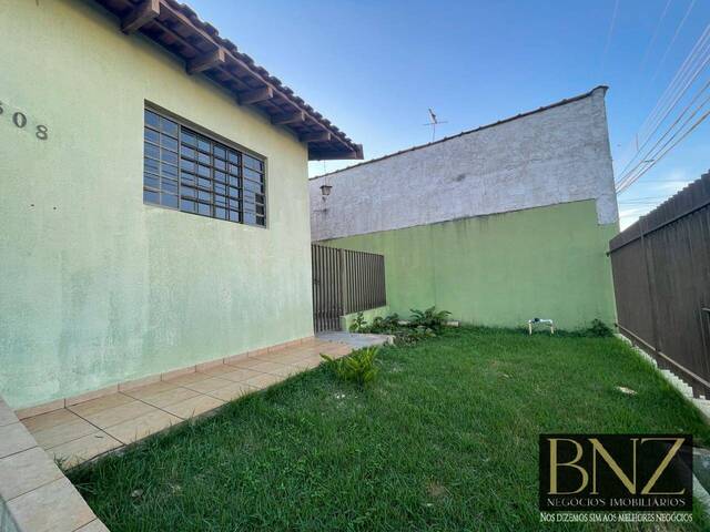 #9429 - Casa para Venda em Arapongas - PR - 2