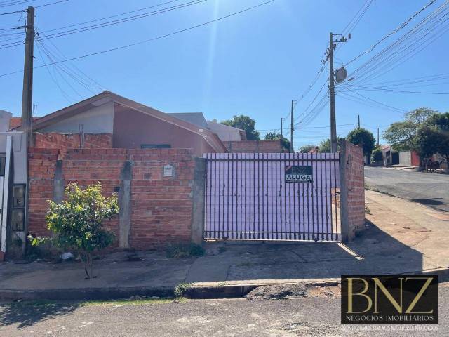 #9671 - Casa para Locação em Arapongas - PR