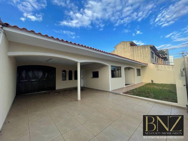 #9626 - Casa para Venda em Arapongas - PR - 2