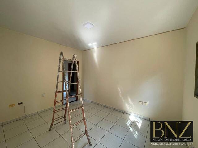 #9842 - Casa para Venda em Arapongas - PR