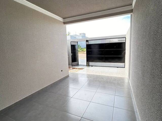 #9879 - Casa para Venda em Arapongas - PR - 3
