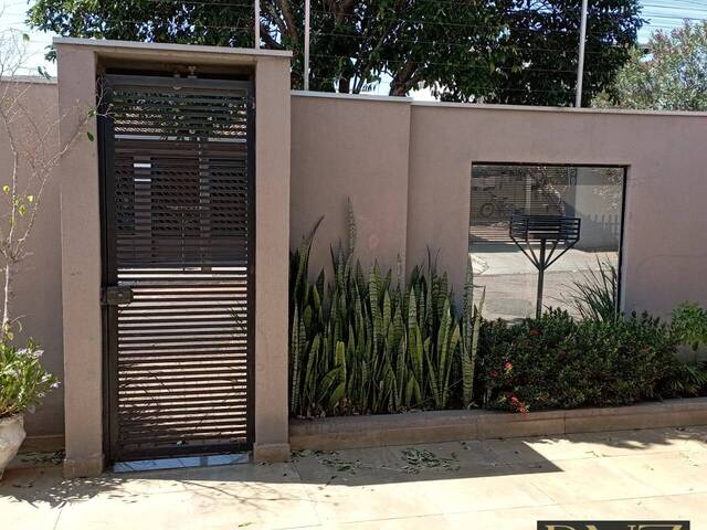 #9919 - Casa para Venda em Arapongas - PR - 3