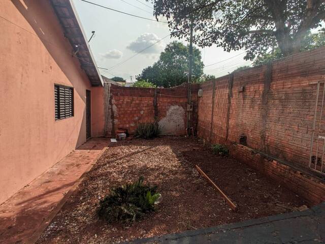 #9940 - Casa para Locação em Arapongas - PR