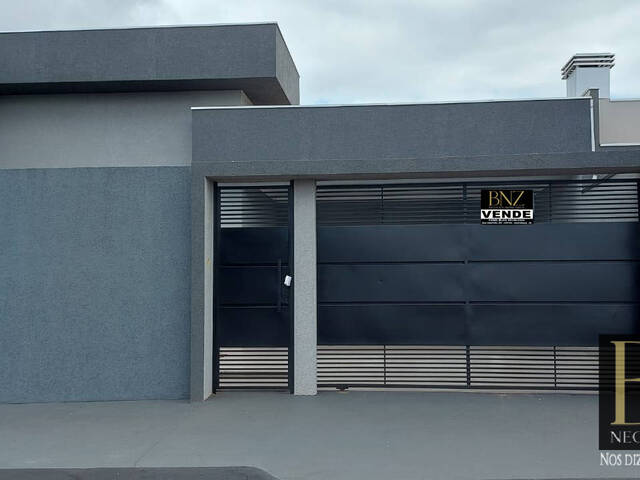 #10010 - Casa para Venda em Arapongas - PR - 1