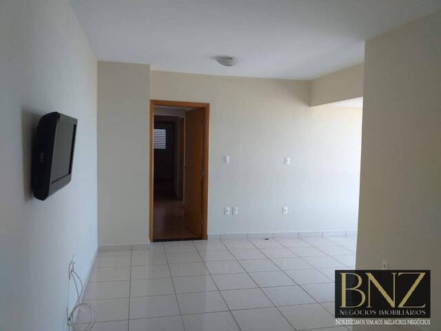 #10027 - Apartamento para Venda em Arapongas - PR - 2