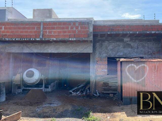 #10043 - Casa para Venda em Arapongas - PR - 1