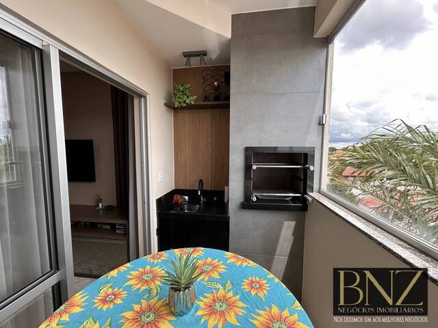 #10069 - Apartamento para Venda em Arapongas - PR - 3