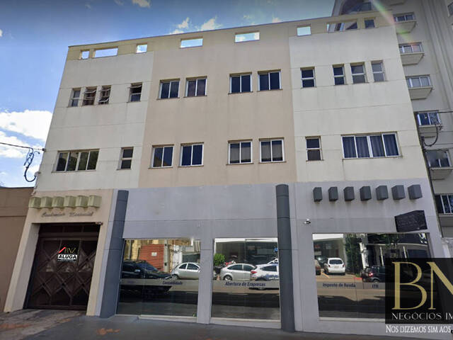 #10070 - Apartamento para Locação em Arapongas - PR - 1
