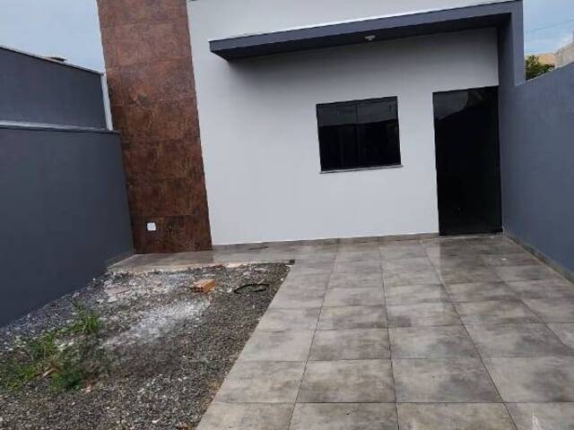 #10112 - Casa para Venda em Arapongas - PR - 1