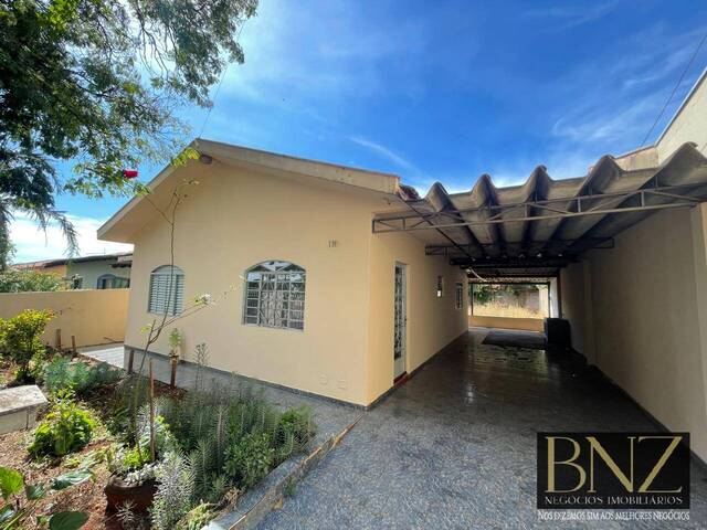 #10141 - Casa para Locação em Arapongas - PR - 2