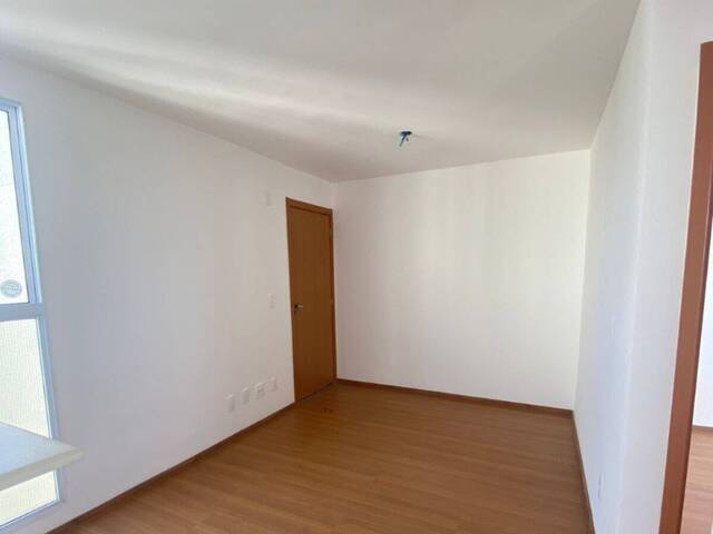#10151 - Apartamento para Locação em Arapongas - PR - 3