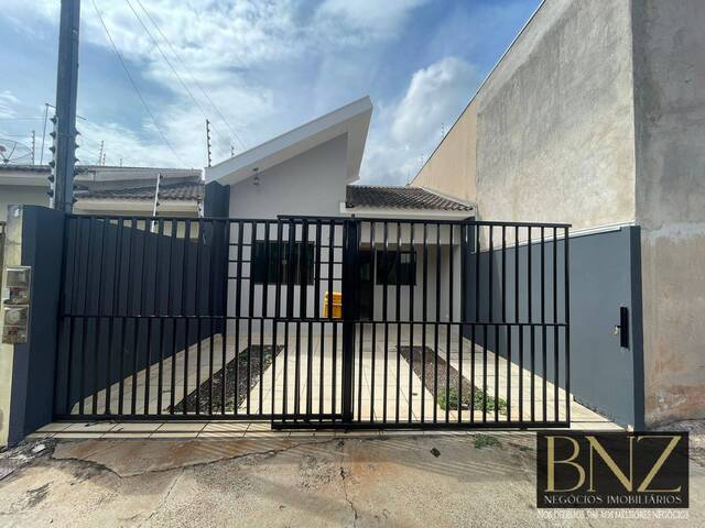 #10161 - Casa para Venda em Arapongas - PR - 1