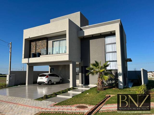 #10166 - Casa para Venda em Arapongas - PR - 2