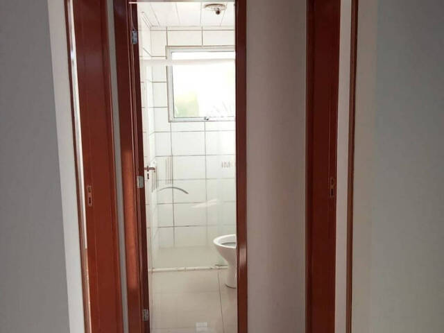 #10184 - Apartamento para Venda em Arapongas - PR - 2