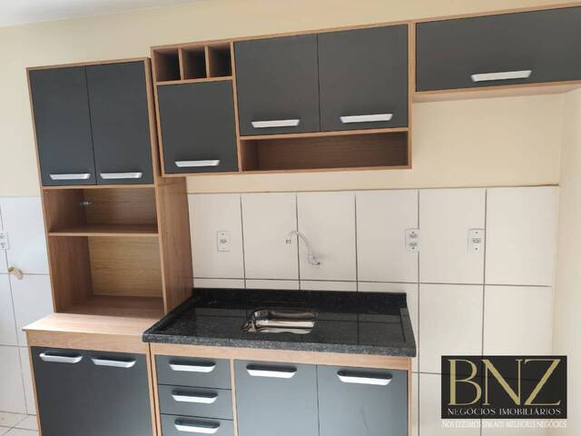 #10232 - Apartamento para Locação em Arapongas - PR - 2
