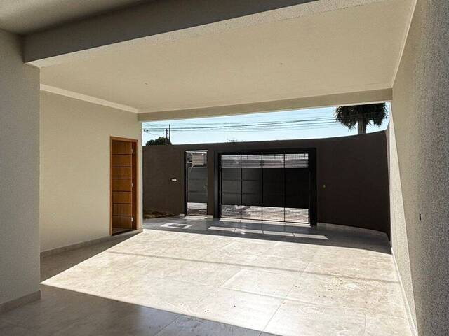 #10241 - Casa para Venda em Arapongas - PR - 2