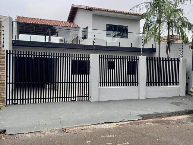 #10245 - Sobrado para Venda em Arapongas - PR - 2