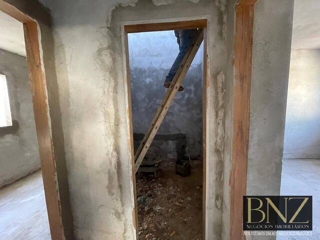#10256 - Casa para Venda em Arapongas - PR - 3