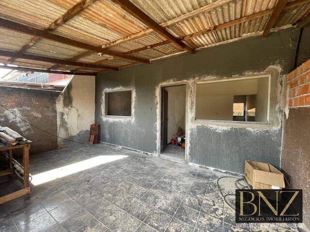 #10269 - Casa para Locação em Arapongas - PR - 2
