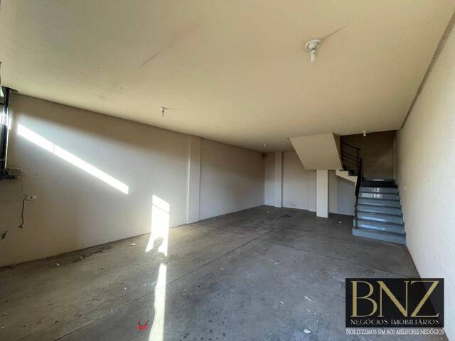 #10278 - Apartamento para Locação em Arapongas - PR - 2