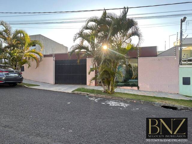 #10281 - Casa para Venda em Arapongas - PR - 2