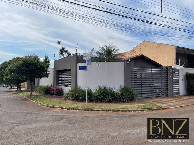#10283 - Casa para Venda em Arapongas - PR - 1