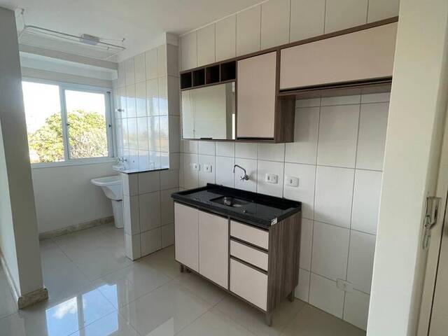 #8746 - Apartamento para Locação em Arapongas - PR