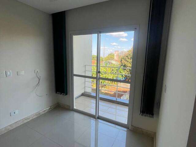#8746 - Apartamento para Locação em Arapongas - PR