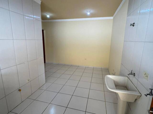 #10303 - Apartamento para Locação em Arapongas - PR - 3