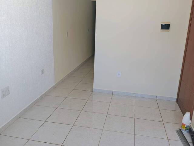 #10305 - Casa para Venda em Arapongas - PR - 3
