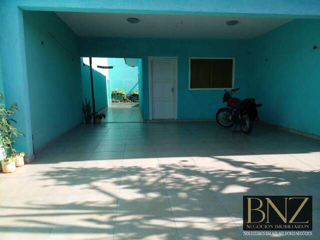 #10309 - Casa para Venda em Arapongas - PR - 2
