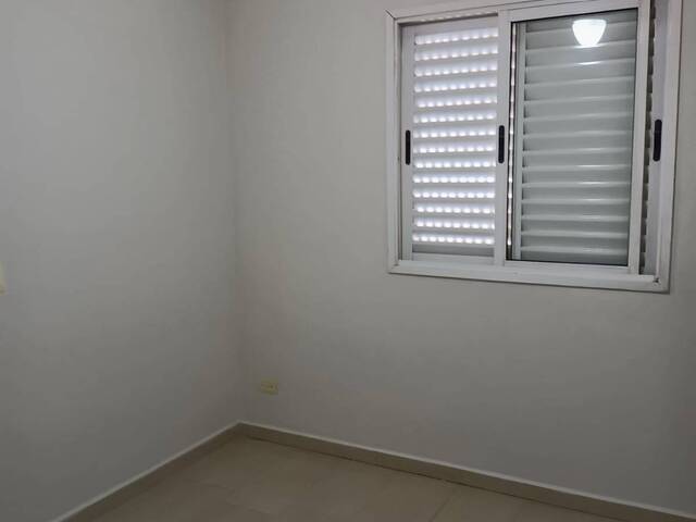 #10336 - Apartamento para Locação em Arapongas - PR - 2