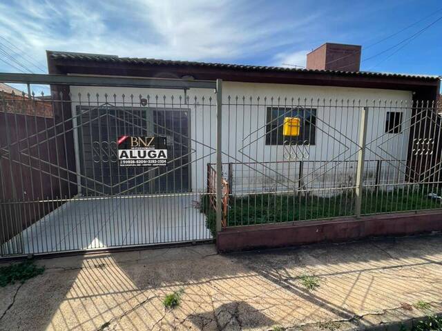 #7974 - Casa para Locação em Arapongas - PR - 1