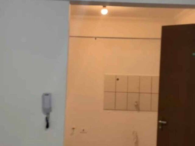 #10351 - Apartamento para Venda em Arapongas - PR - 3