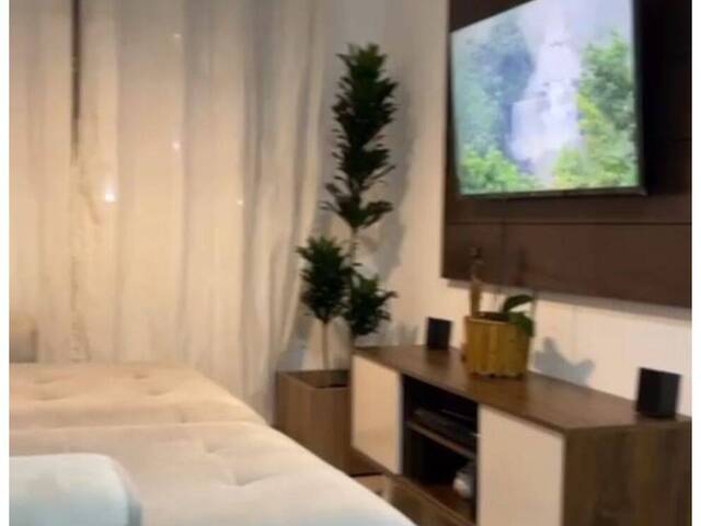 #10351 - Apartamento para Venda em Arapongas - PR - 2