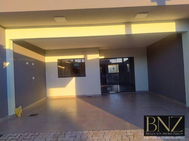 #10354 - Casa para Venda em Arapongas - PR - 3