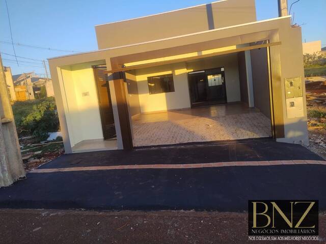 #10354 - Casa para Venda em Arapongas - PR - 2