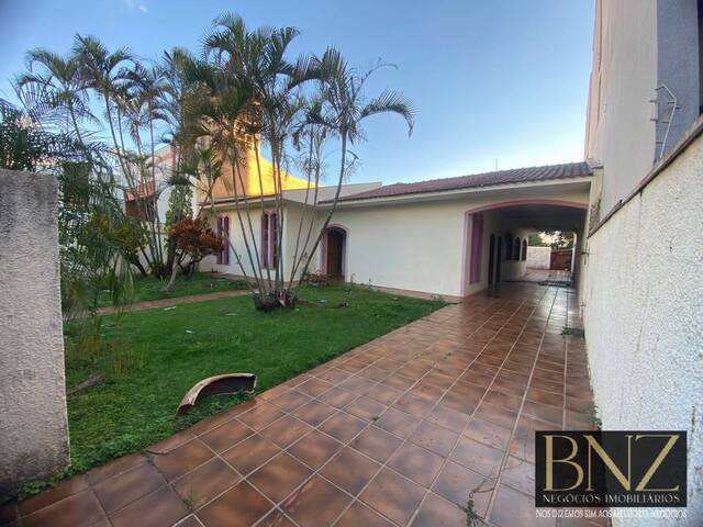 #10170 - Casa para Venda em Arapongas - PR