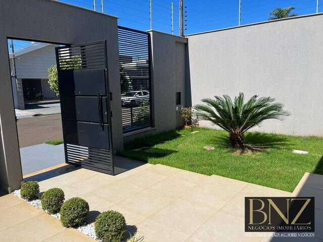 #10379 - Casa para Venda em Arapongas - PR - 2