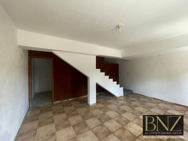 #10383 - Casa para Locação em Arapongas - PR - 2